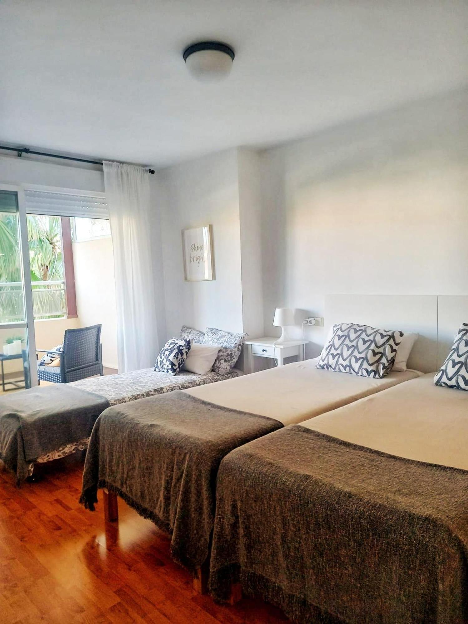 Calido Apartamento Con Gran Terraza Y Vistas A 600 Metros Del Mar Benalmádena Exterior foto