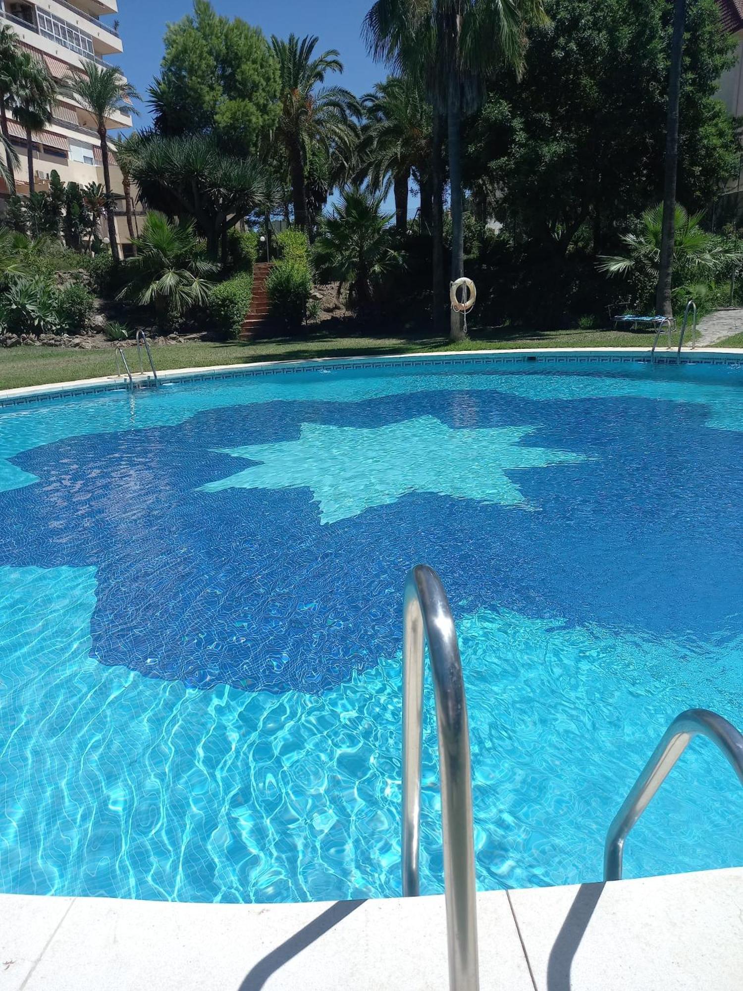 Calido Apartamento Con Gran Terraza Y Vistas A 600 Metros Del Mar Benalmádena Exterior foto